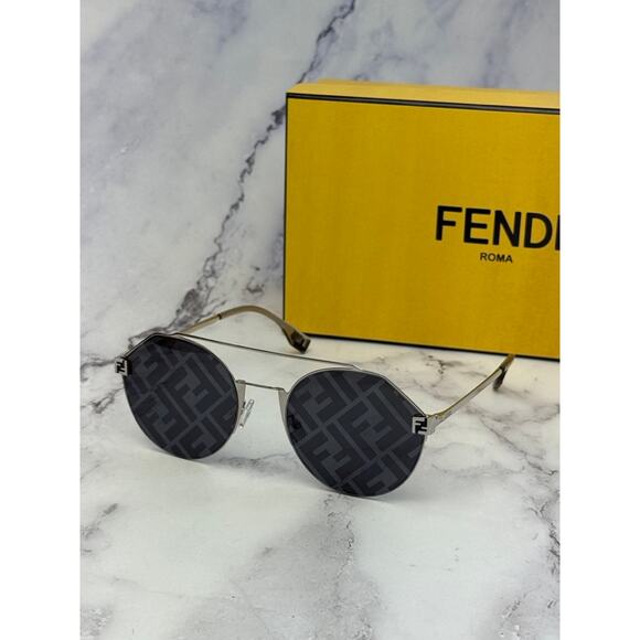 NEW Fendi FE40060U Silver Logo Mirror Round Unisex Sunglasses main image 5